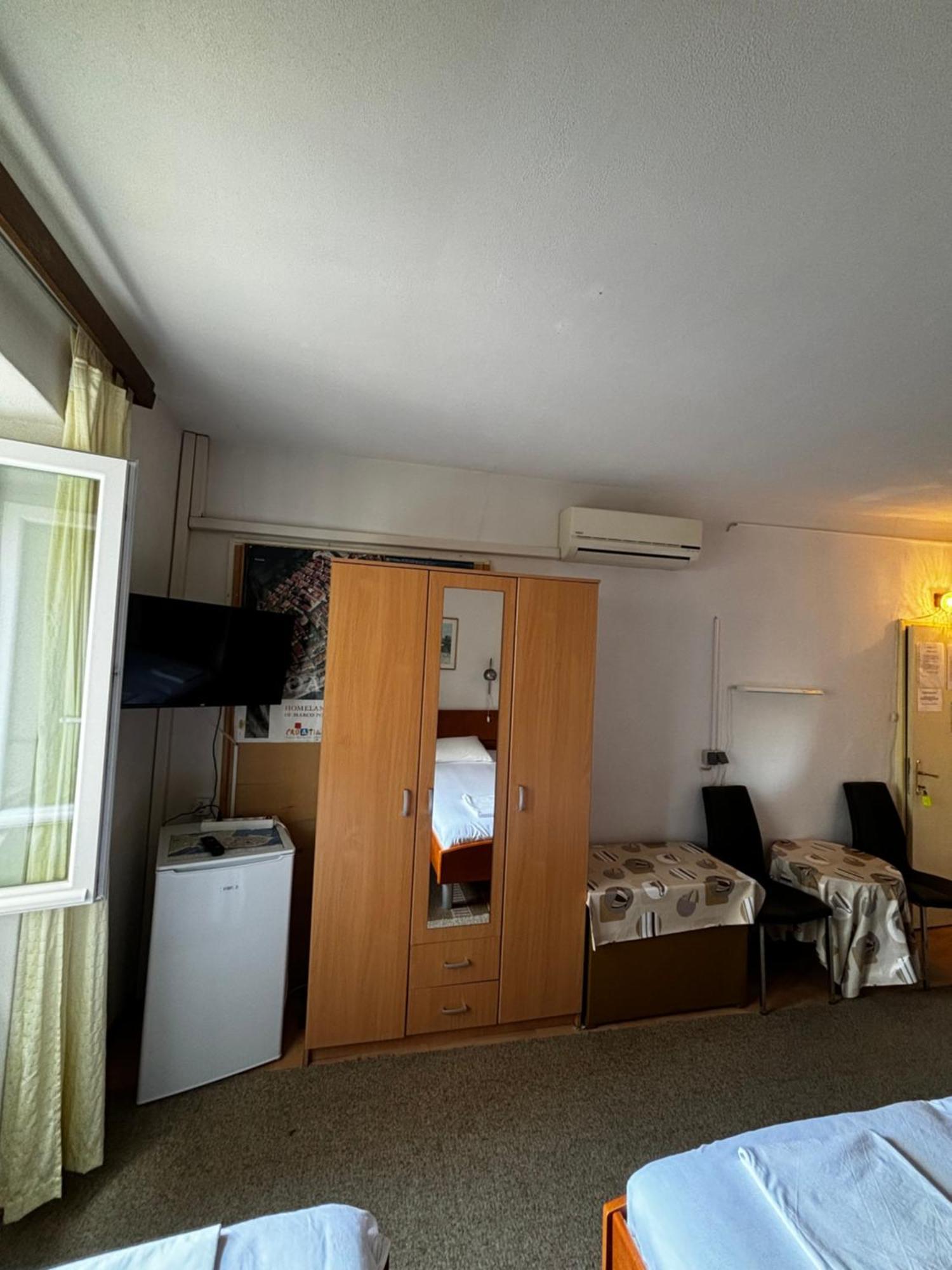 Accommodation Old Town Vitaic Korcula Town Exterior photo